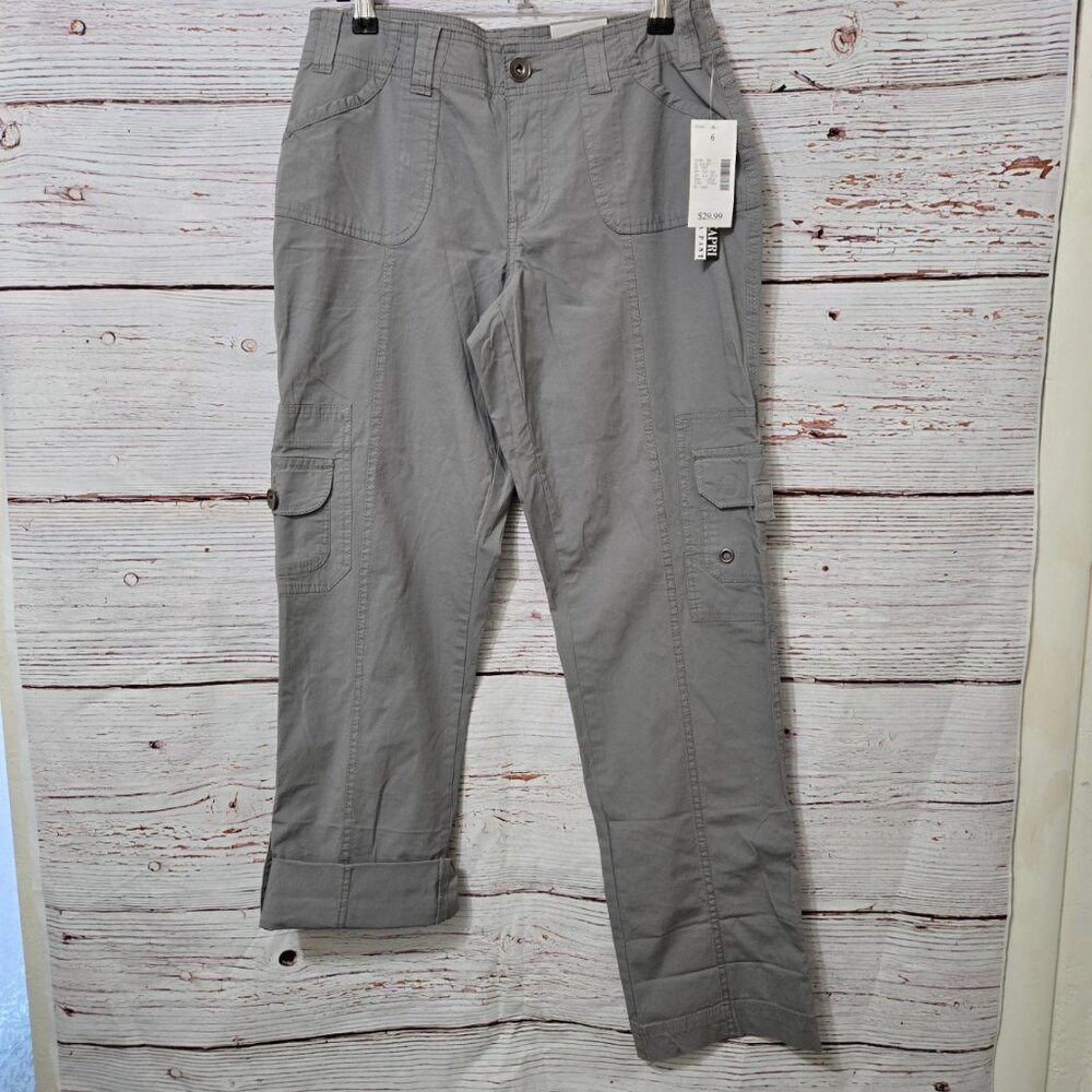 #207 NWT Fashion Bug Grey Convertible Capri/Pant